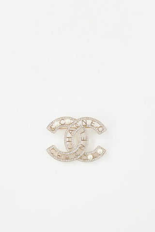 Chanel 2020 Pearl CC Brooch
