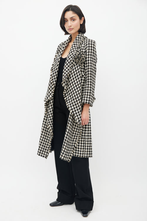 Chanel Spring 2006 Black & White Silk Houndstooth Coat