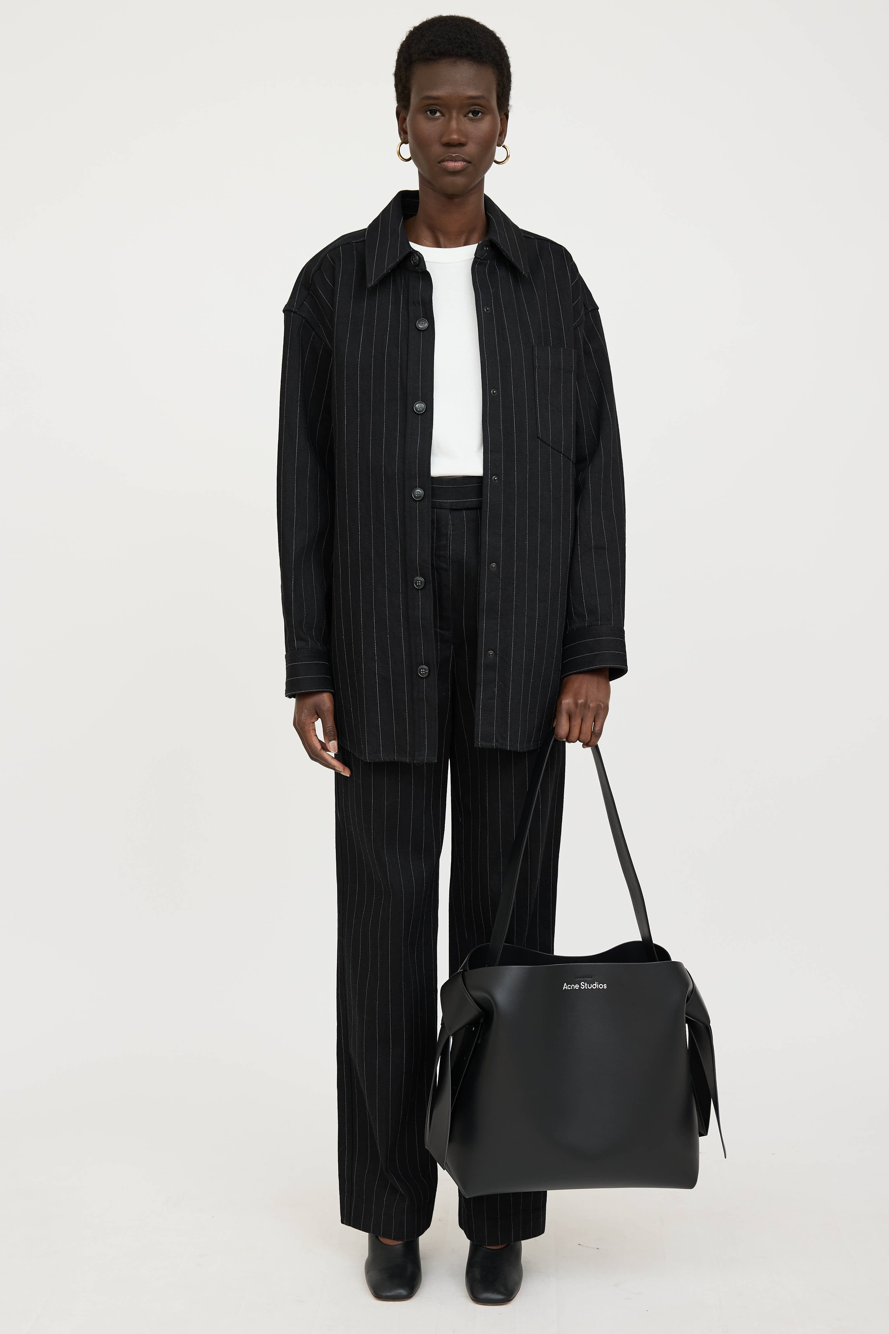 Acne StudiosLeather Musubi Knotted Bag