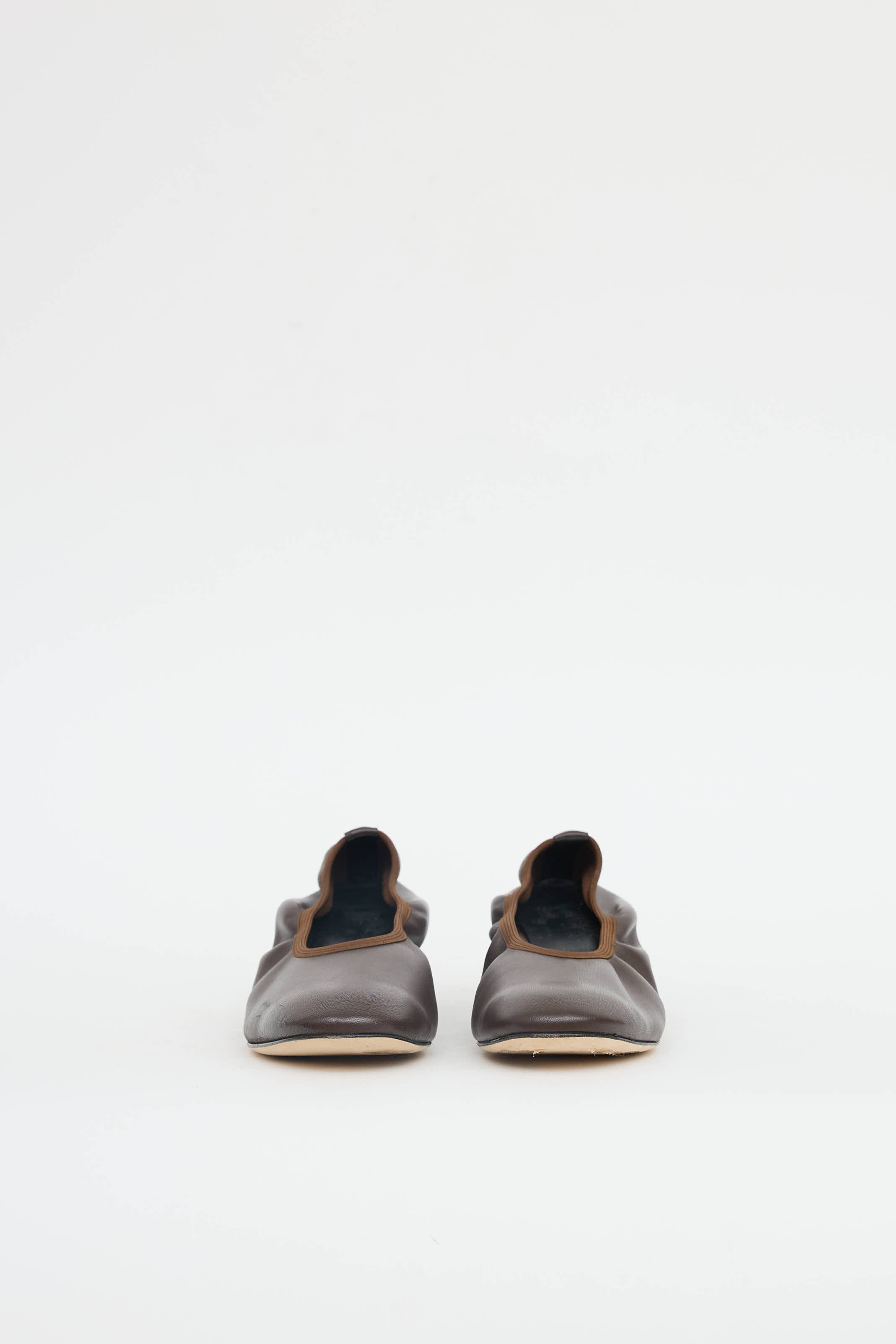 Aeydē Leather Gemma Pump