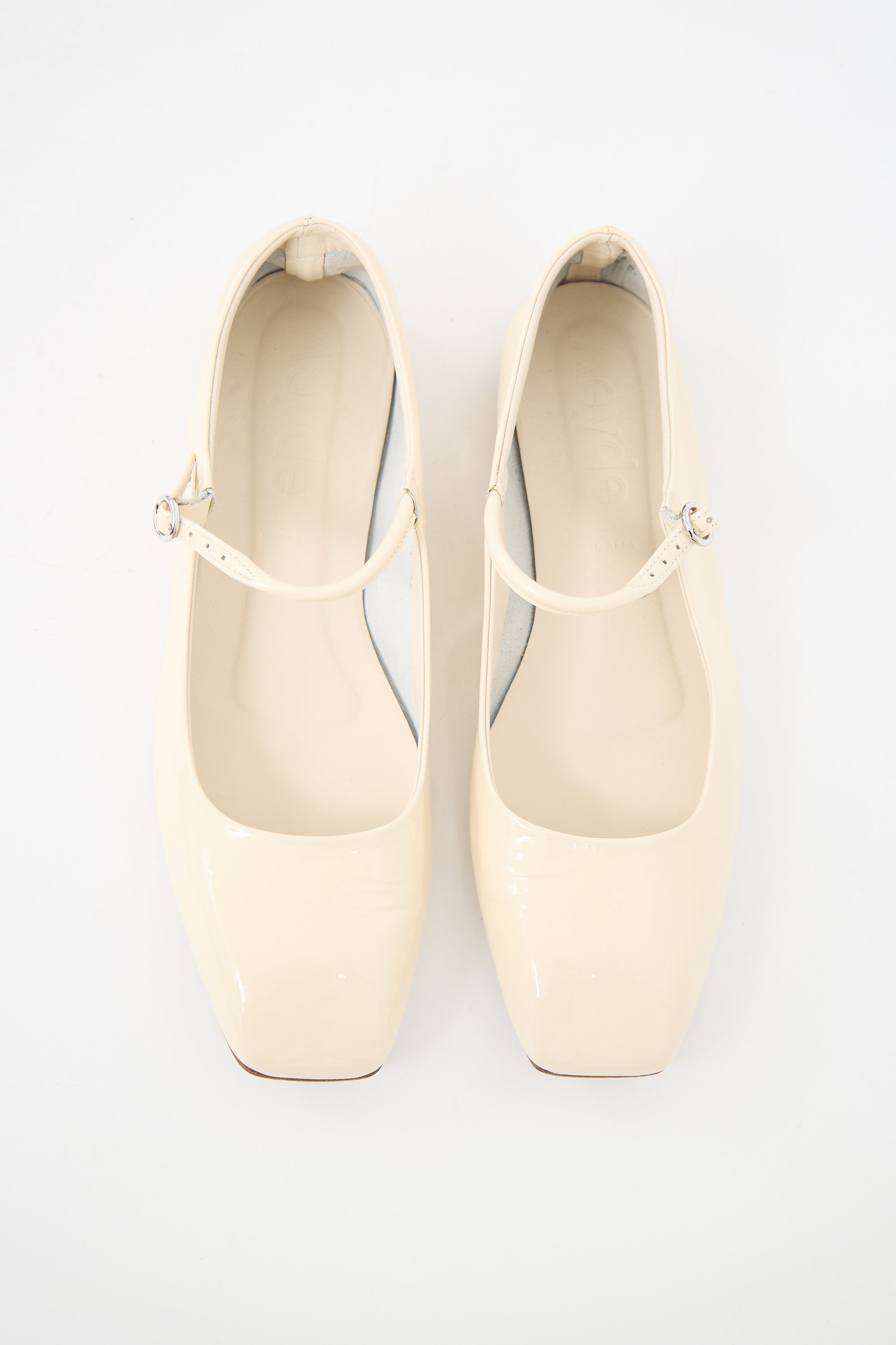 Aeydē Patent Uma Flat