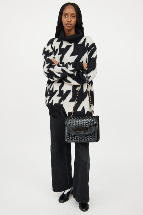 Alexander McQueen Black Patent Leather Honeycomb Heroine Bag