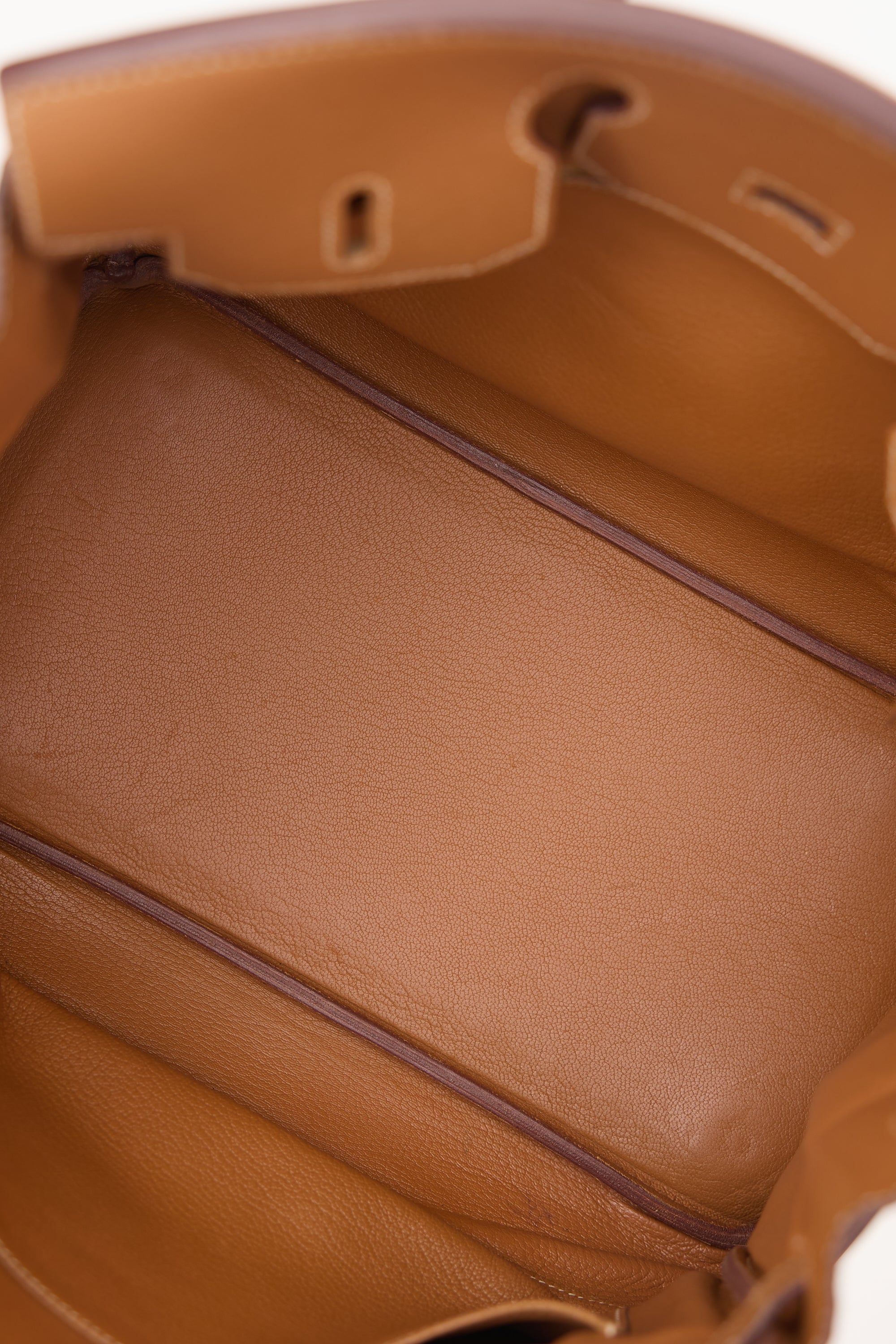 Hermès 2001 Gold Courchevel HAC 32 Bag