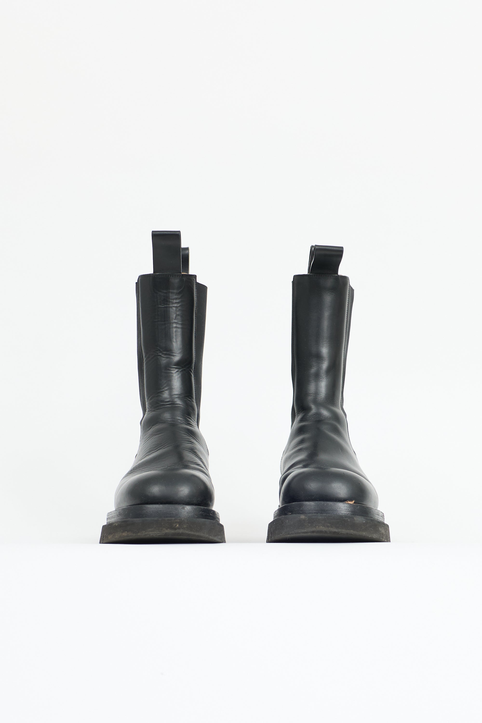 Bottega Veneta Leather Lug Chelsea Boot