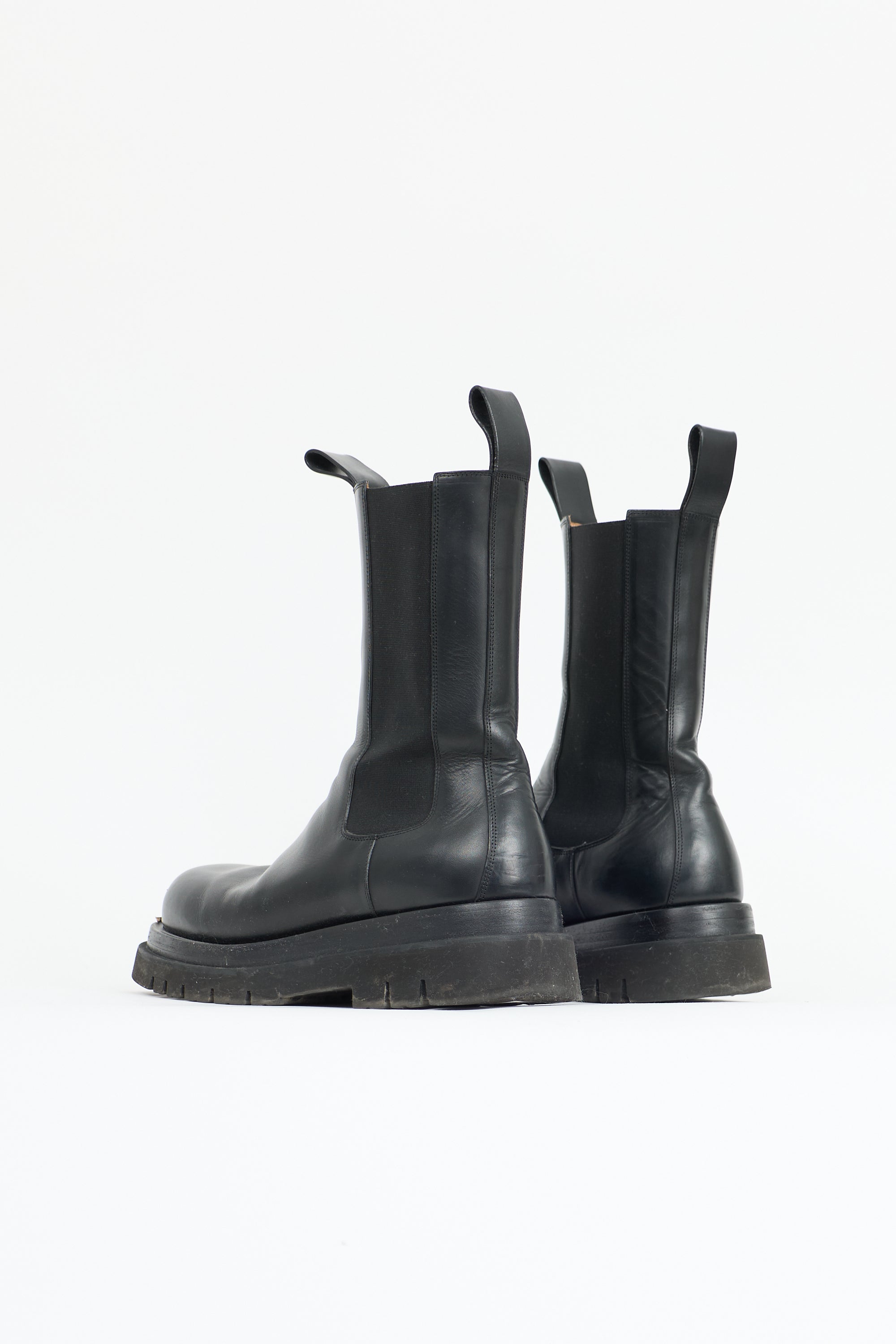 Bottega Veneta Leather Lug Chelsea Boot