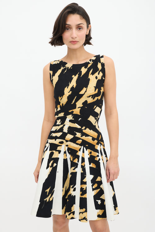 Blumarine Black & Yellow Knit Graphic Skater Dress