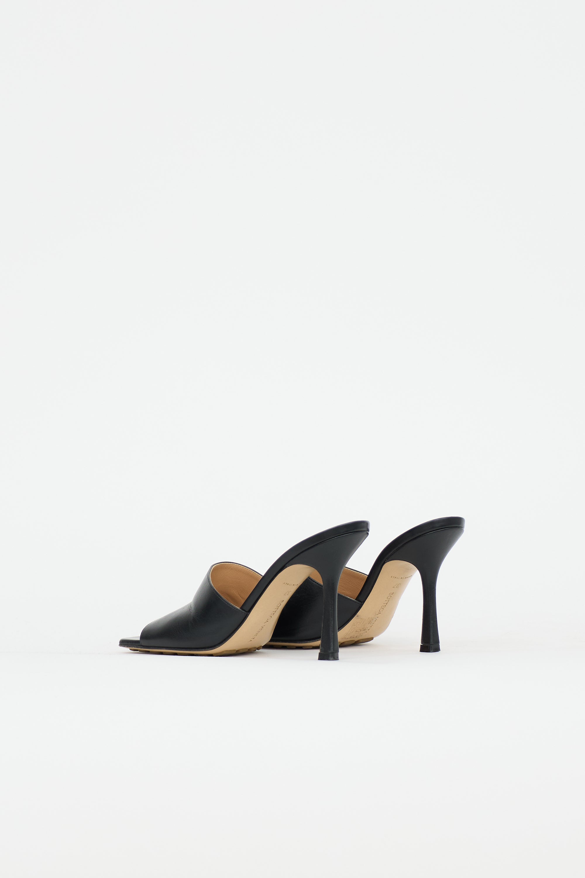 Bottega Veneta Leather Stretch Mule