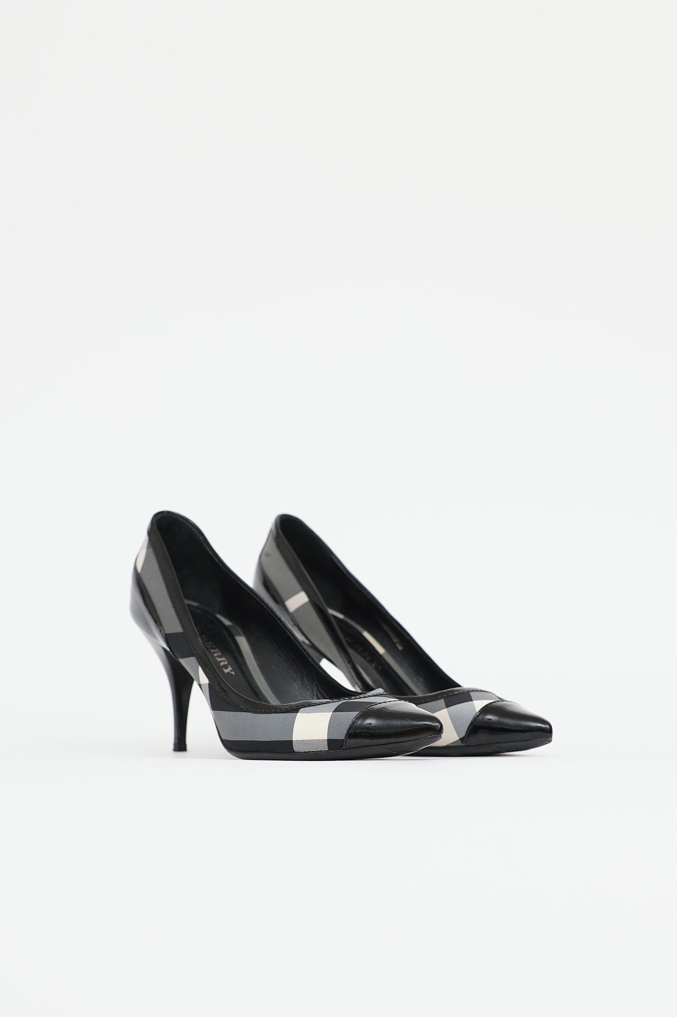 BurberryNova Check Pump