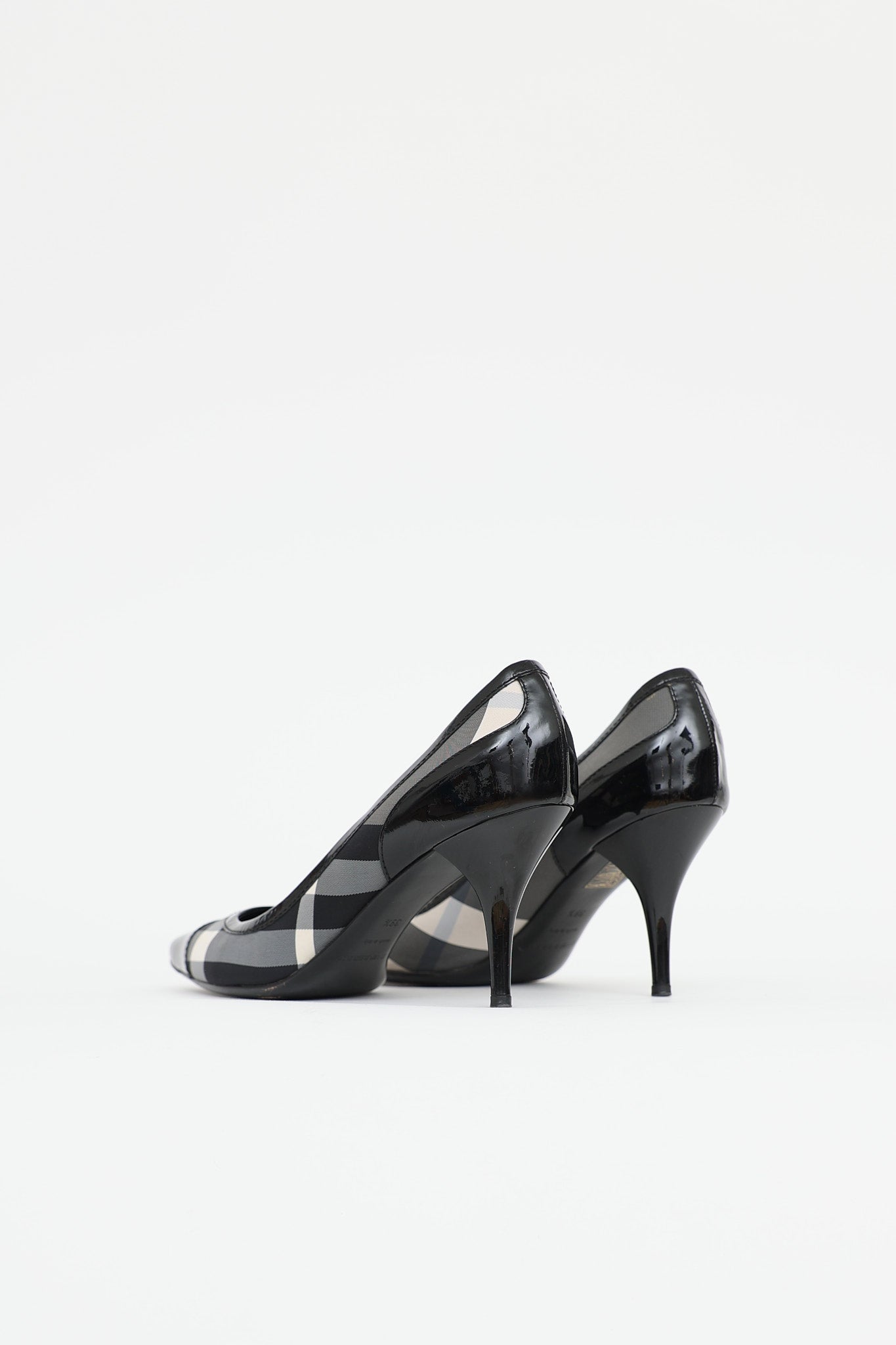 BurberryNova Check Pump