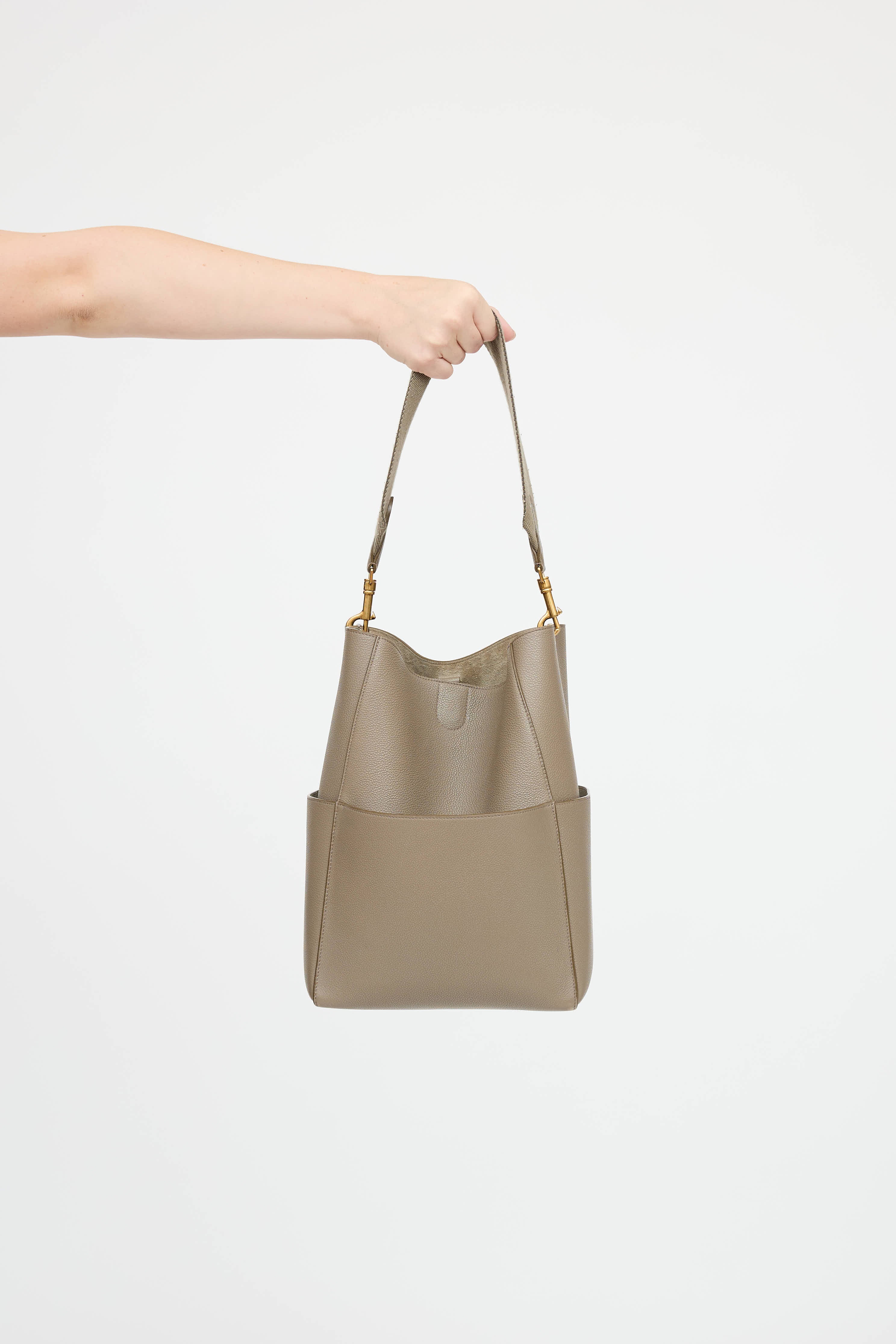 Celine 2021 Sangle Grained Bucket Bag