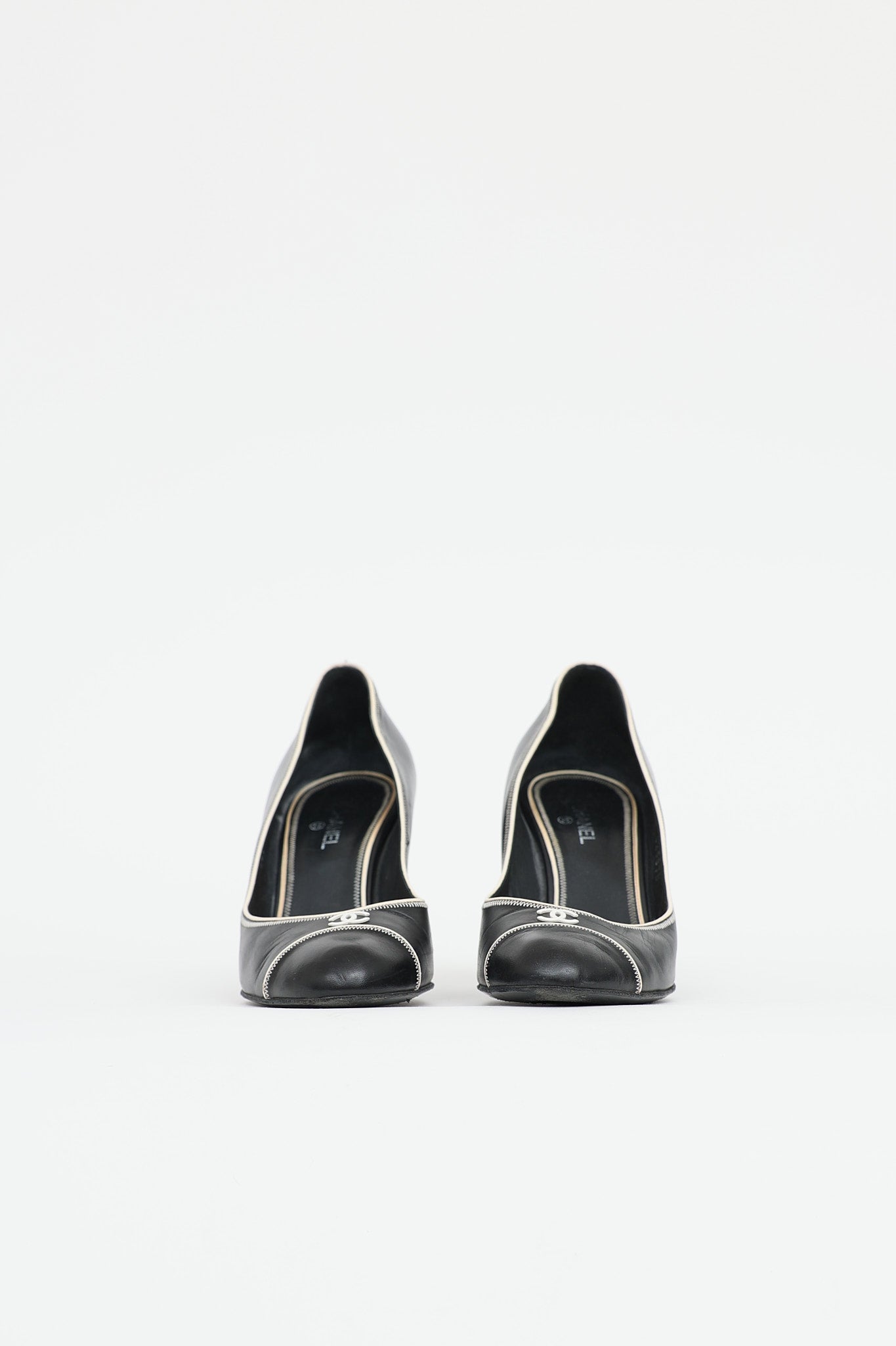 BurberryNova Check Pump