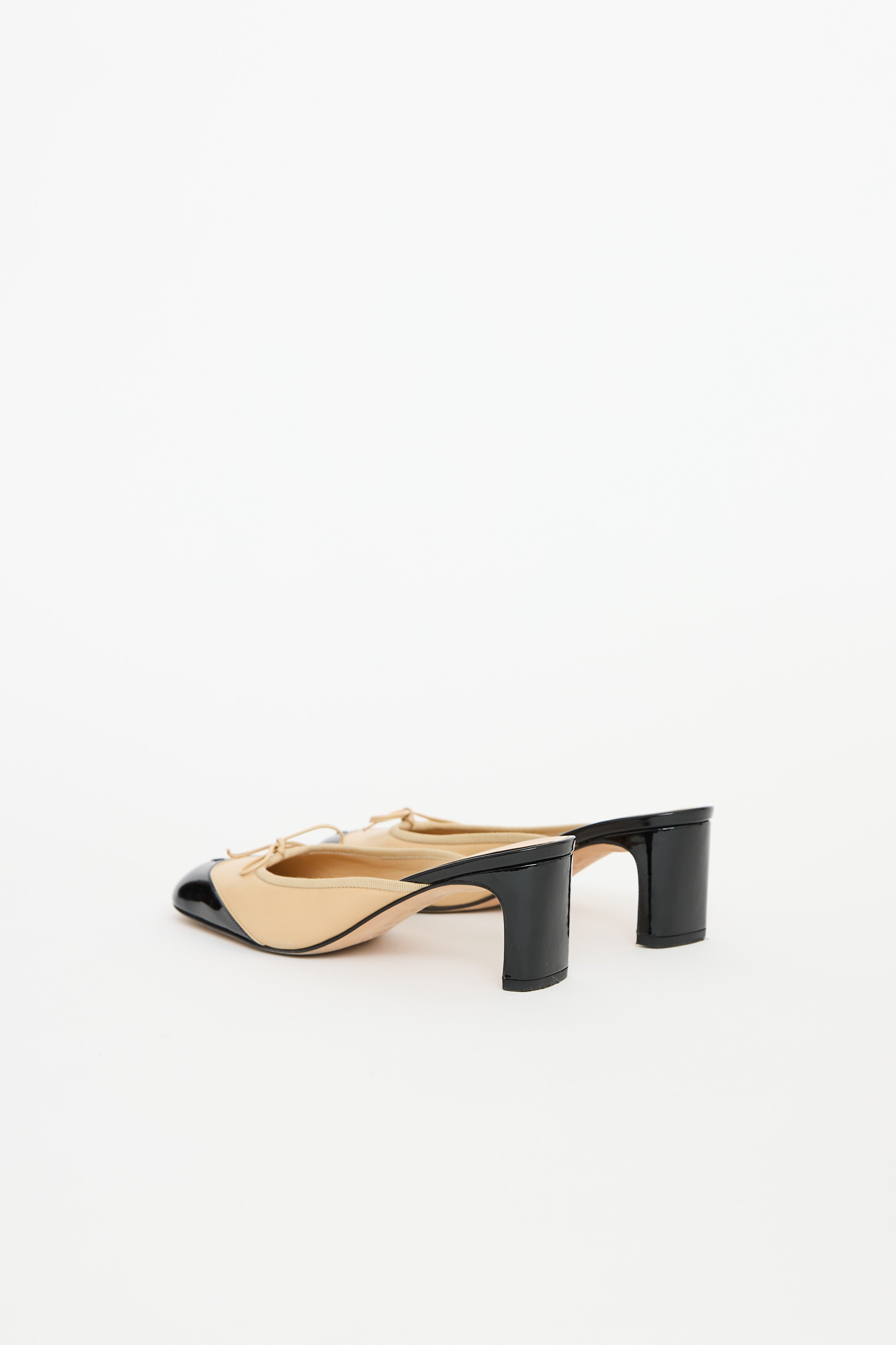 Leather Cap Toe Bow Mule