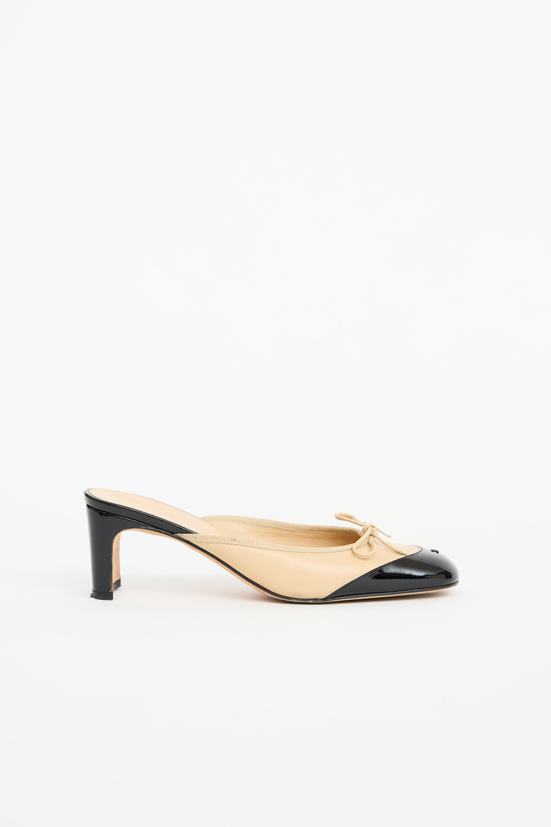 Leather Cap Toe Bow Mule