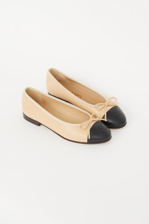 Chanel Beige & Black Bow Ballet Flat