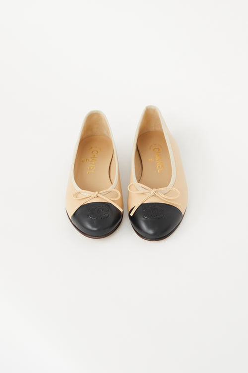 Chanel Beige & Black Bow Ballet Flat