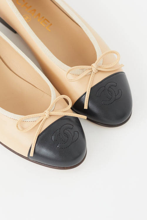 Chanel Beige & Black Bow Ballet Flat