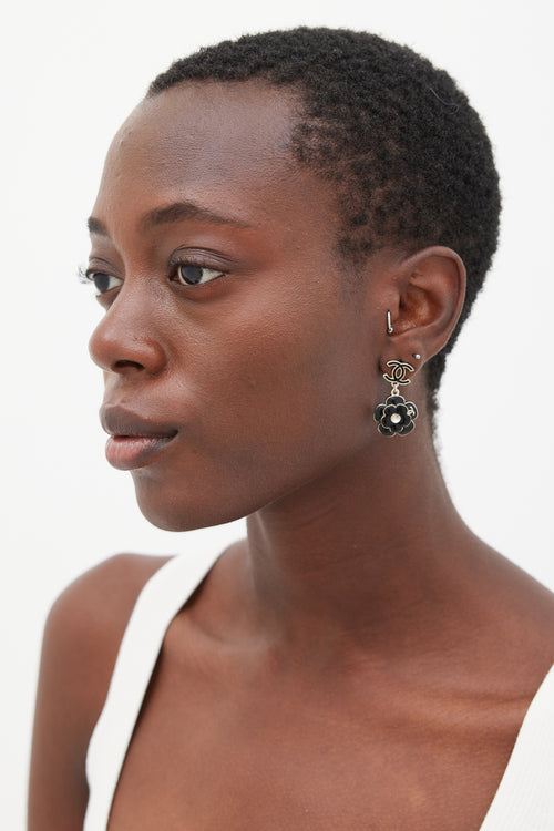 Chanel FW 2018 Camellia CC Drop Earrings