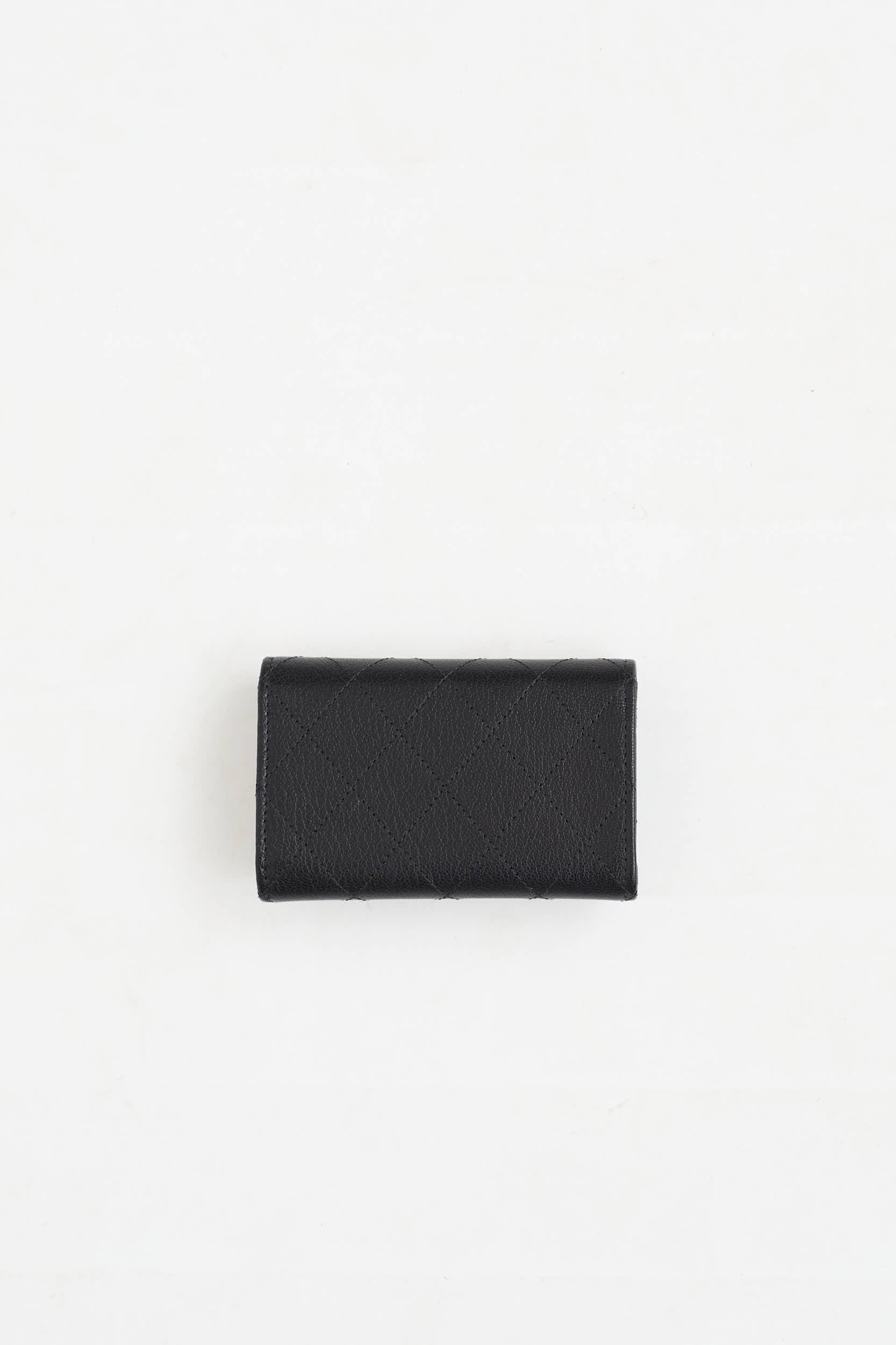 Chanel 2028 Leather Card Holder