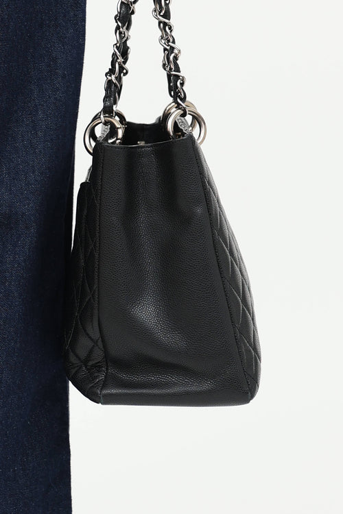 2009 Caviar Grand Shopping Tote Bag