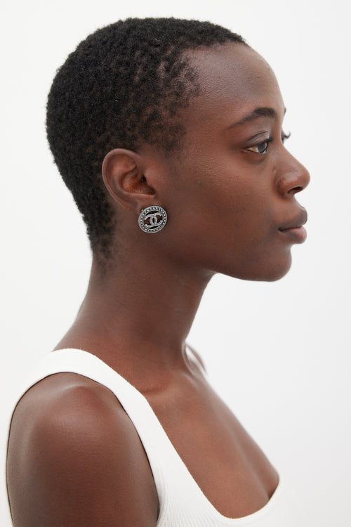 Chanel FW 2017 CC Circle Earrings