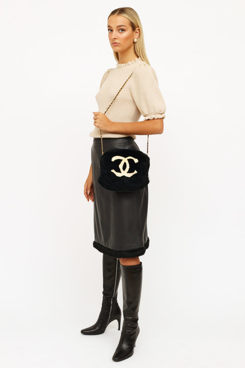 Chanel Black & White 2001 Logo Mitt Bag