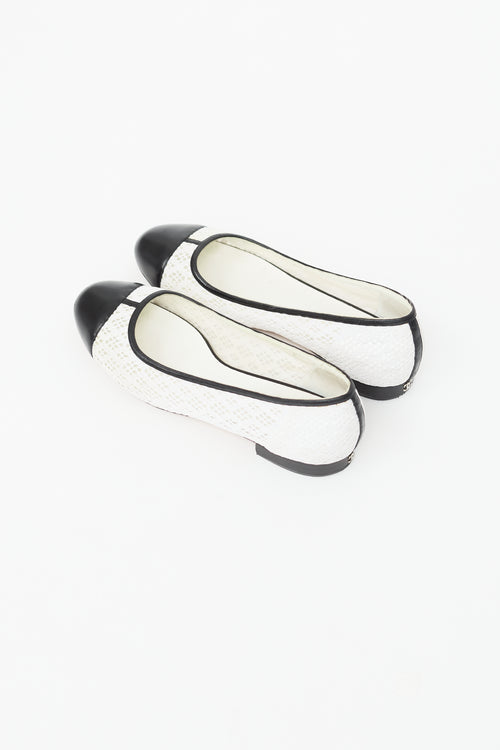 Chanel Black & White Lace Ballet Flat