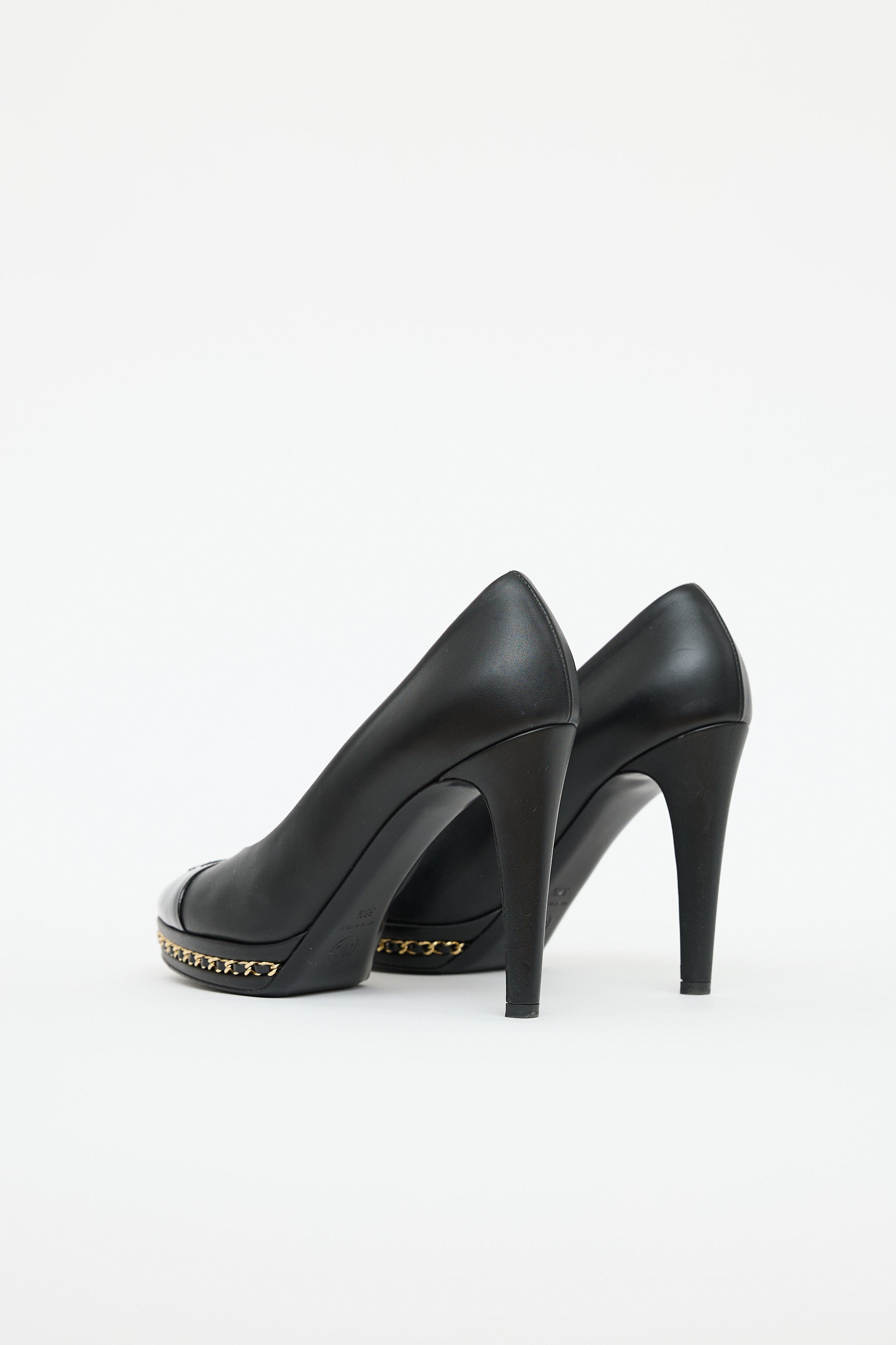 Chanel Cap Toe CC Chain  Pump