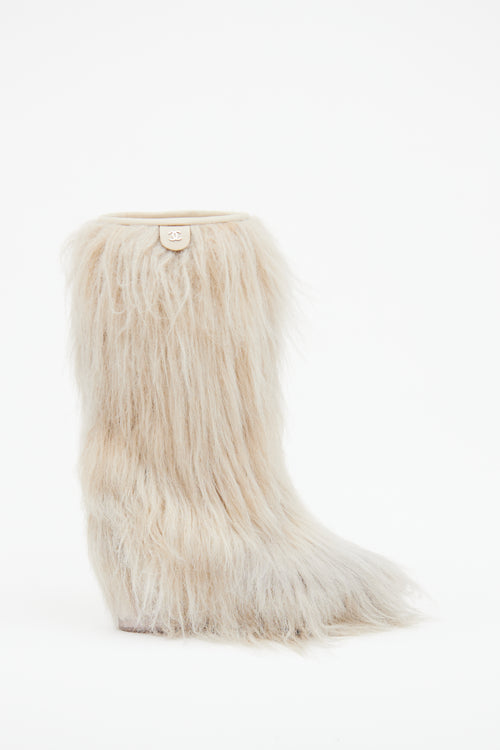 Chanel Fall 2010 Cream Faux Fur CC Boots
