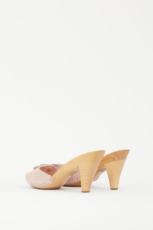 Chanel Cruise 2005 Pink & Beige Suede & Wood Mule