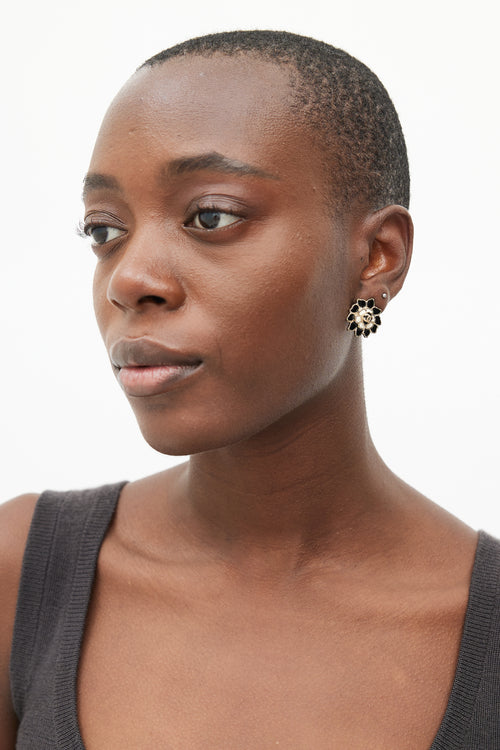 Chanel Cruise 2015 Black & White Flower Earring