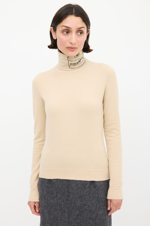 Chanel F/W 2004 Beige & Black Cashmere Turtleneck