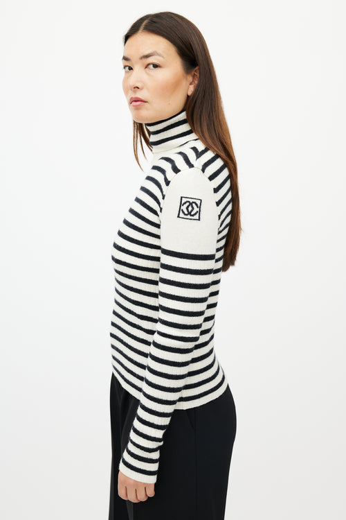 Chanel FW 2006 Cream & Black Wool Striped Knit Turtleneck