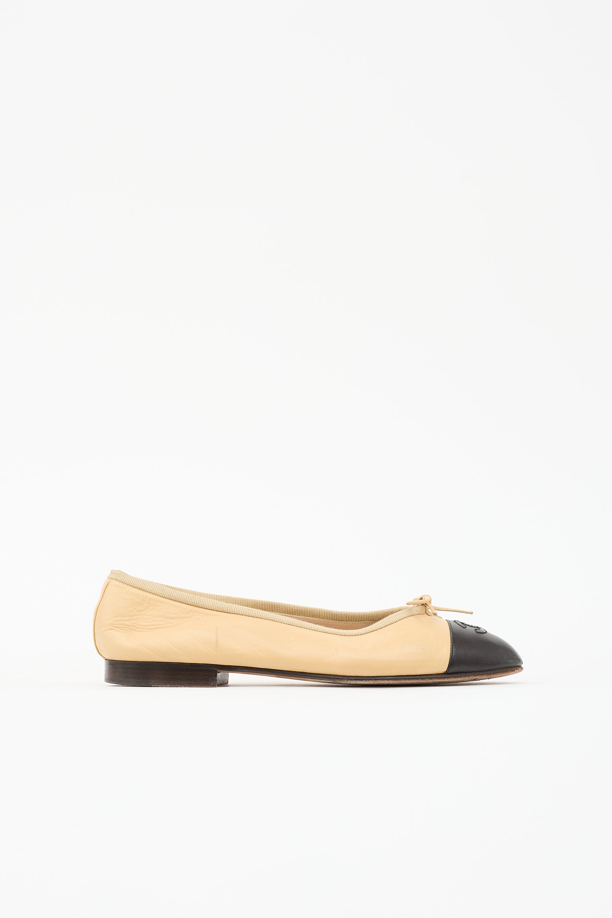 Chanel Leather CC Ballet Flat
