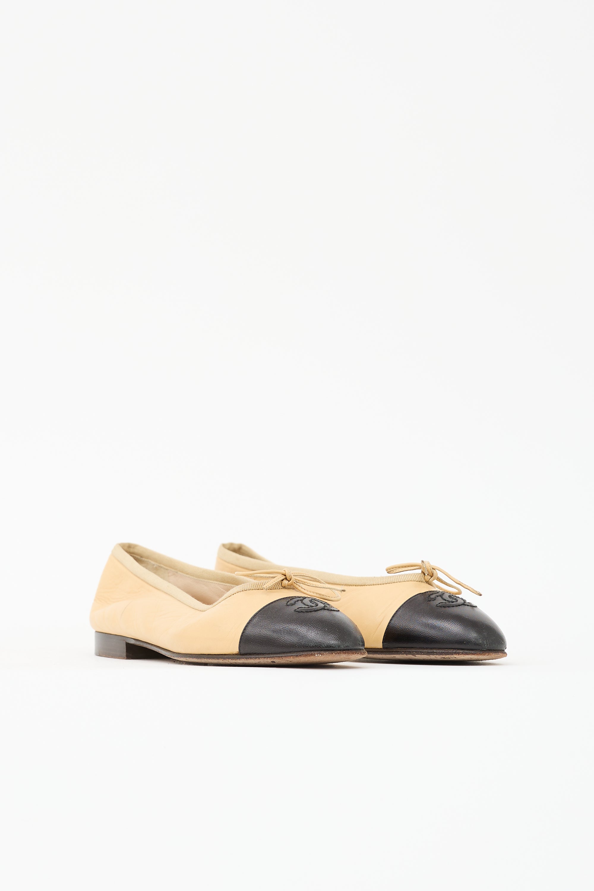 Chanel Leather CC Ballet Flat