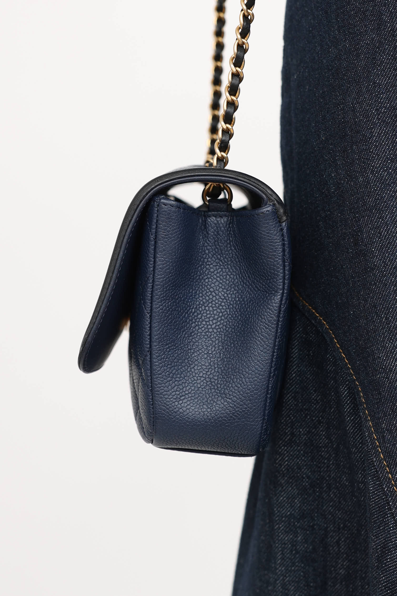 Chanel 2016 Small CC Filigree Flap Bag