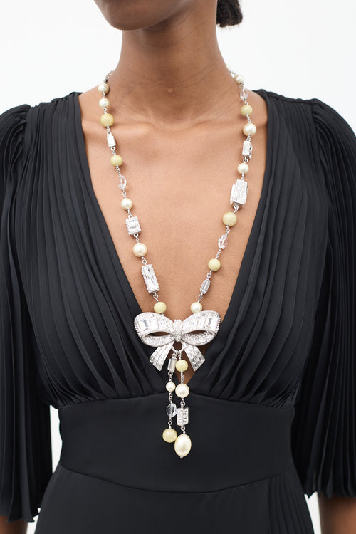 Chanel SS 2008 Silver & Cream Pearl & Crystal Bead Bow Necklace