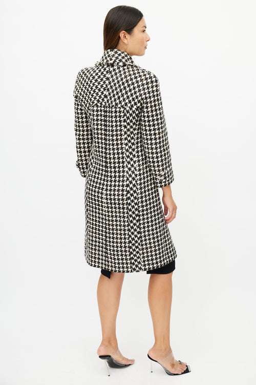 Chanel Spring 2006 Black & White Silk Houndstooth Coat