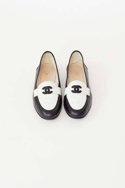 Chanel Spring 1994 Black & White Leather Loafer
