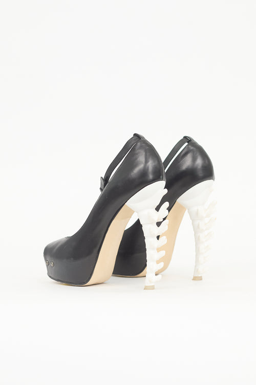 DSquared2 FW 2010 Leather Spine Pump