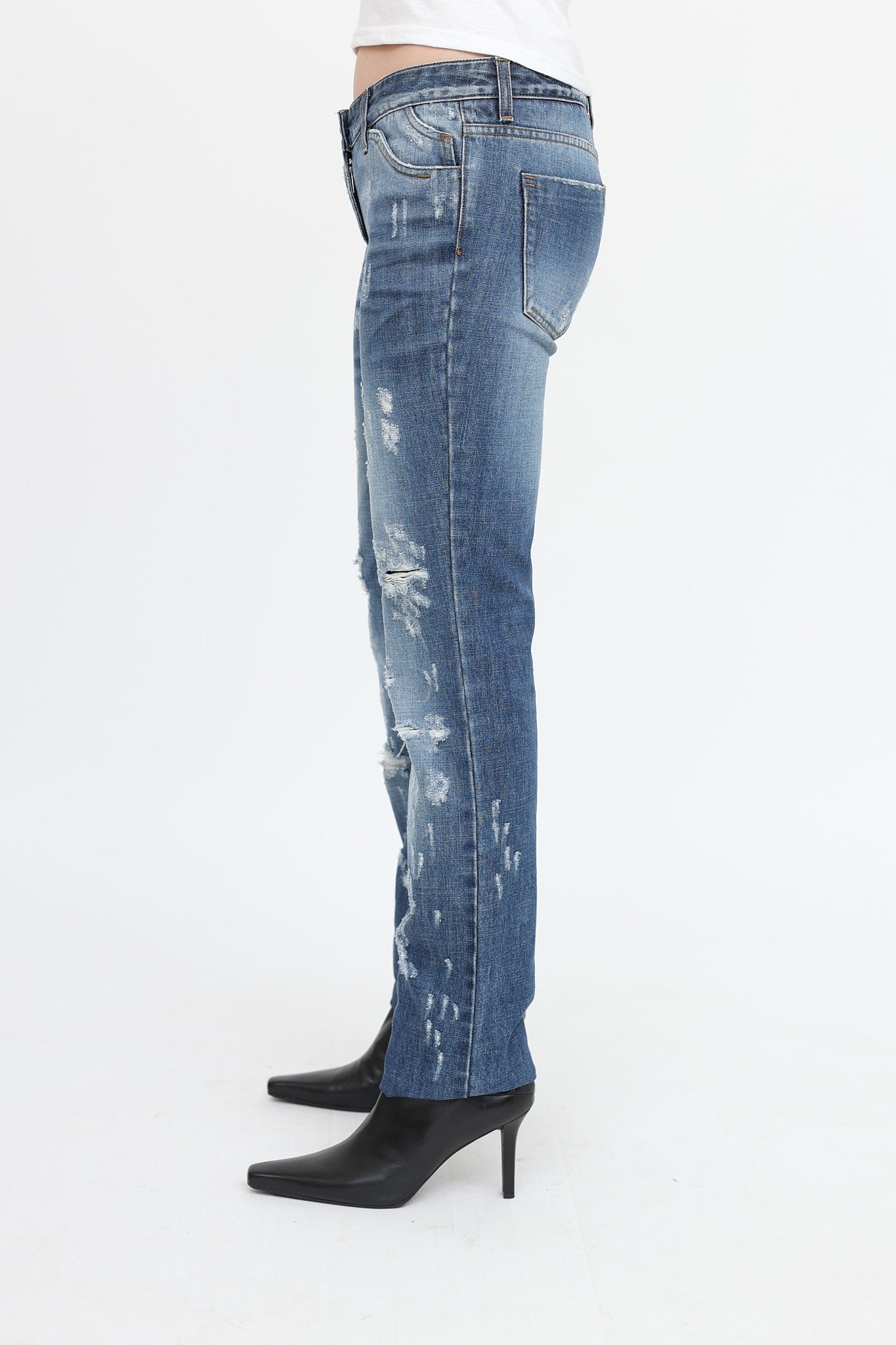 Distressed Low Rise Jeans