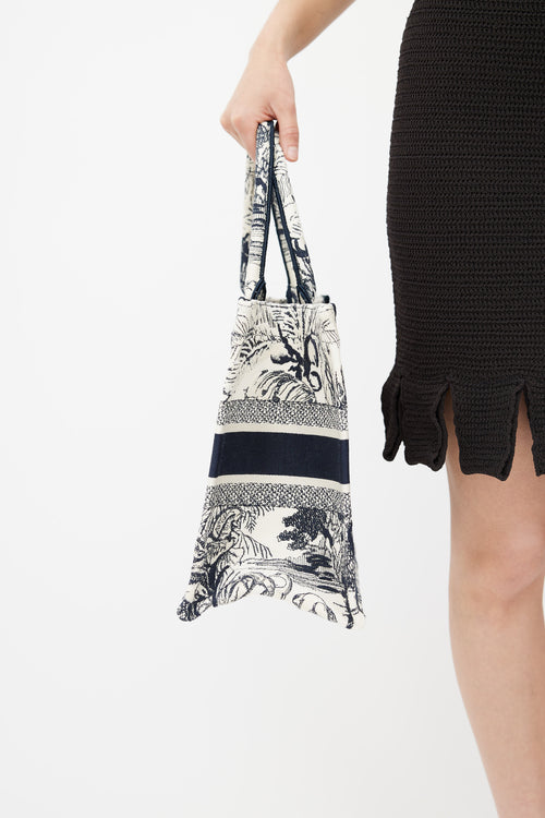 Dior 2021 Cream & Navy Medium Book Tote