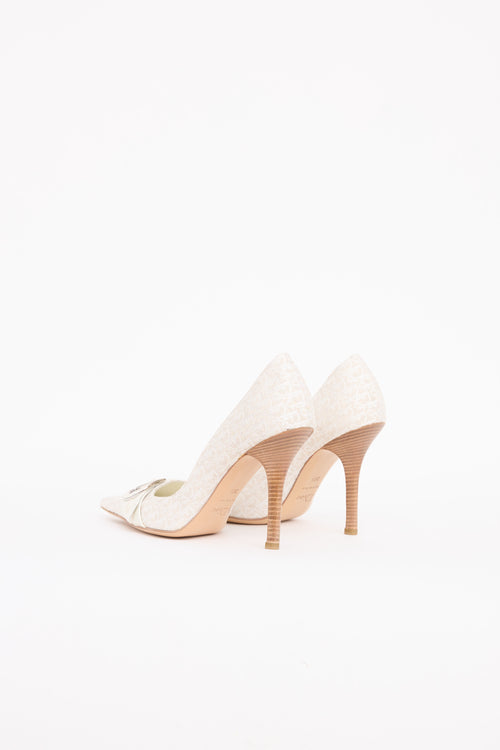 Dior Logo Wooden Heel Pump