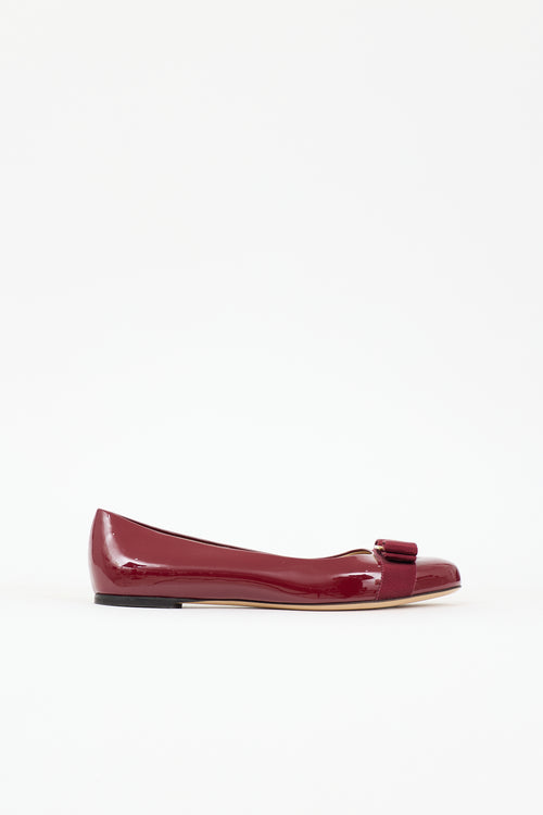 Ferragamo Patent Vara Bow Flat