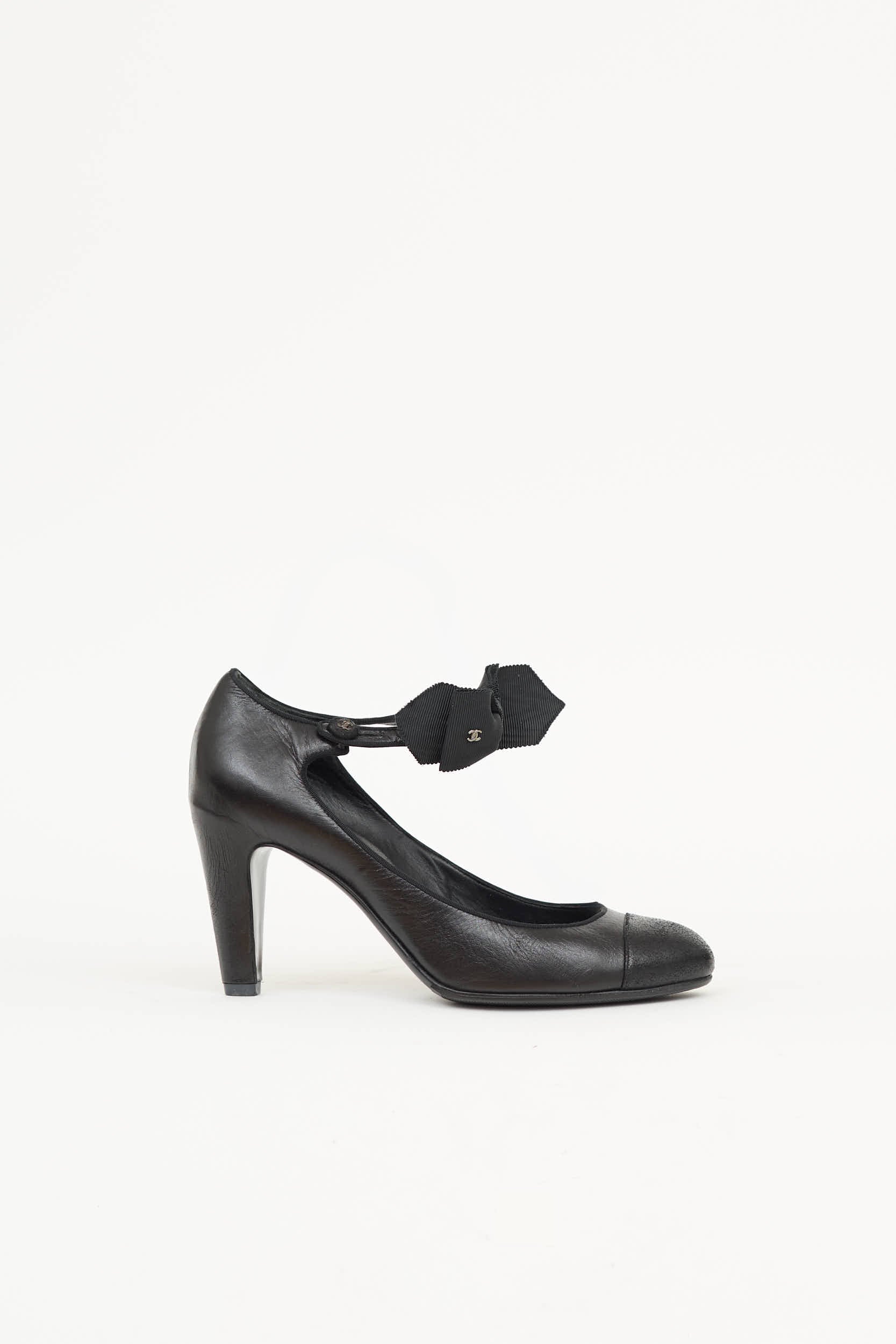 2007 Leather CC Bow Mary Jane Pump