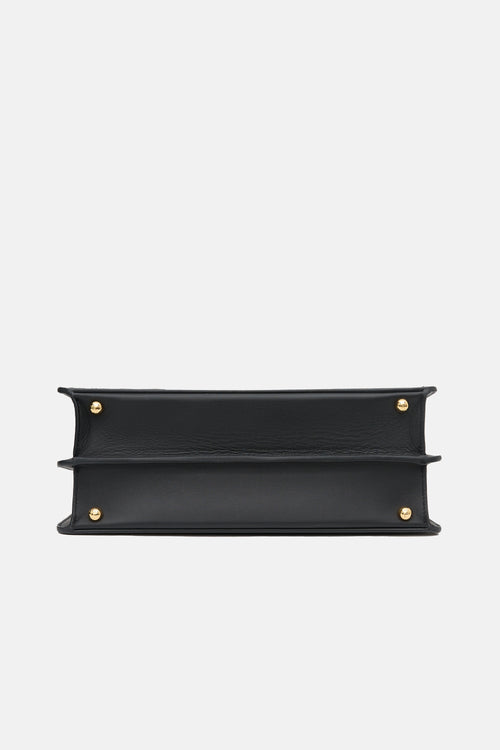 Fendi 2022 Leather Medium Peekaboo ISeeU Bag