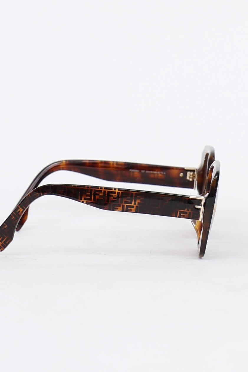 Fendi FE40036U Zucca Square Sunglasses