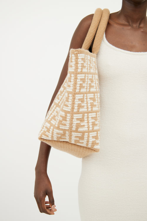 Fendi FF Cammello Knit Cashmere Tote Bag