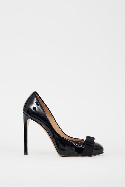 Ferragamo Black & Gold Patent Leather Vara Bow Heel