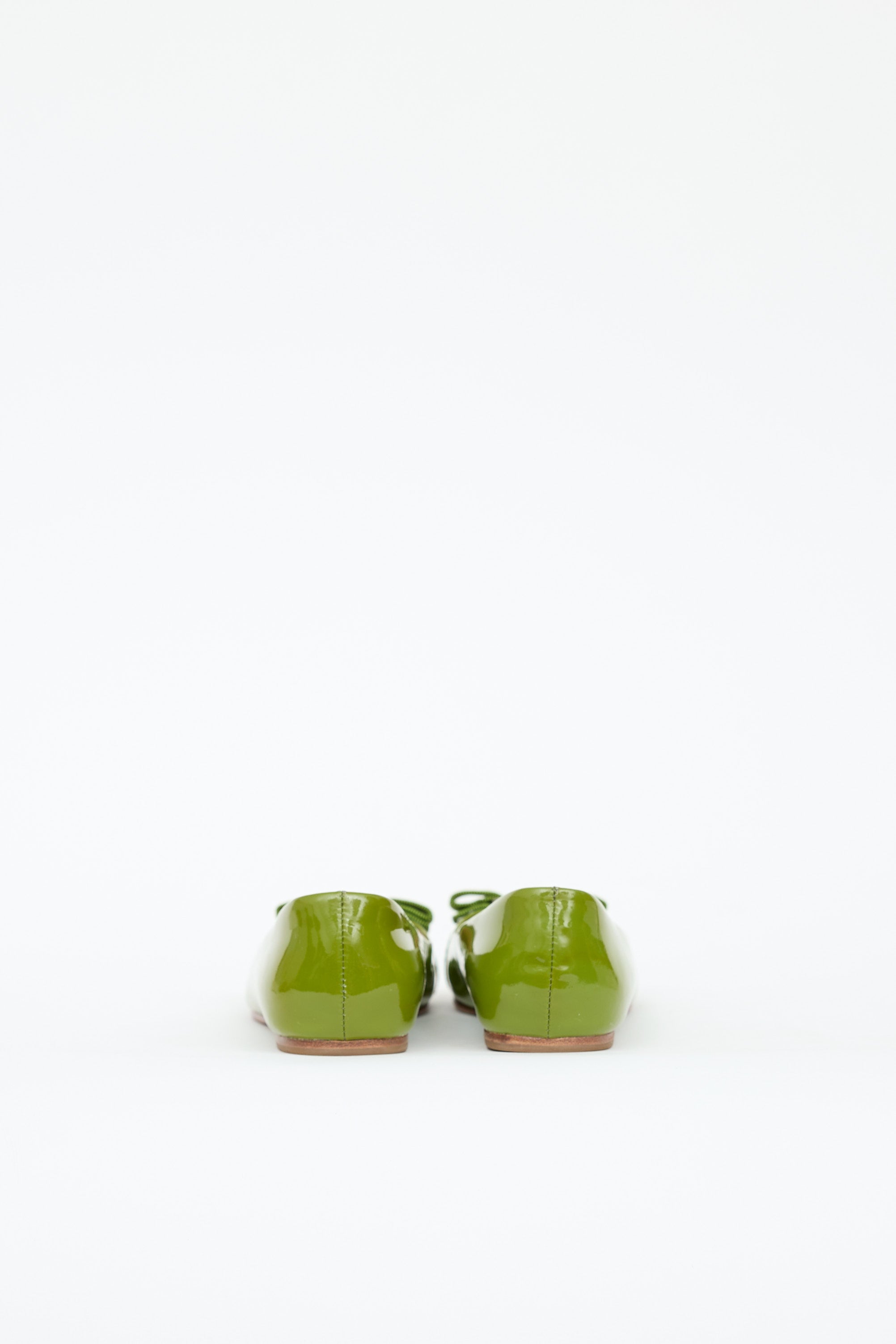 Ferragamo Patent Vera Bow Flat
