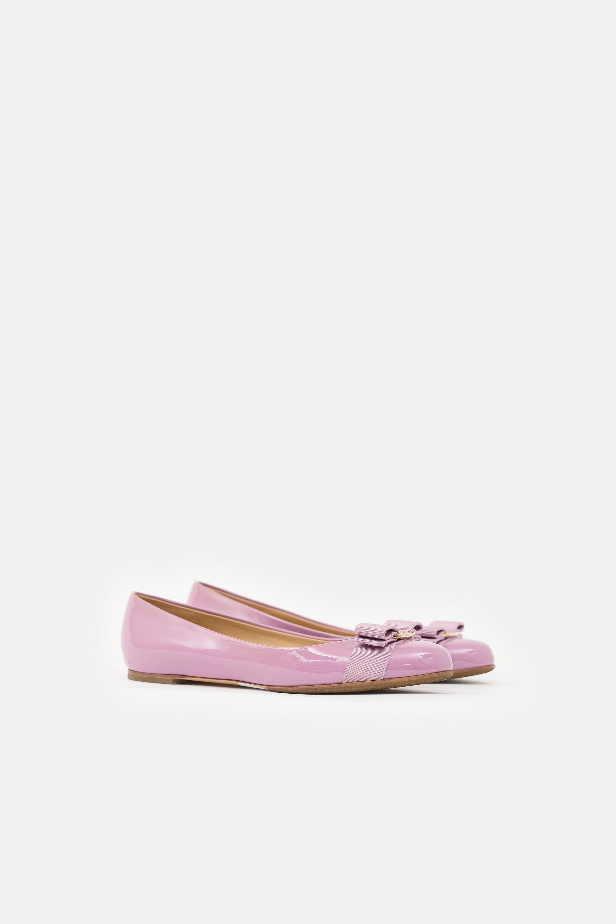 Ferragamo Patent Vara Bow Flat